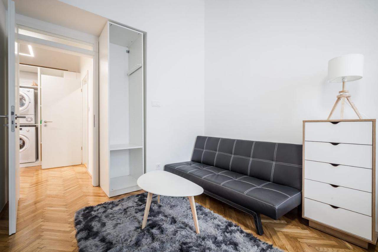 Bpr Stylish Vagabond Apartment With Ac Budapest Kültér fotó
