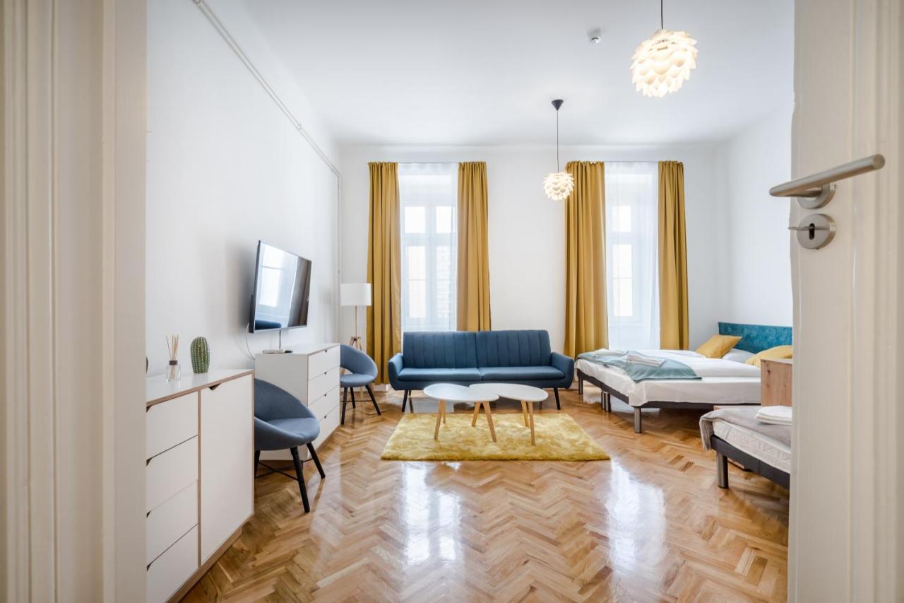 Bpr Stylish Vagabond Apartment With Ac Budapest Kültér fotó